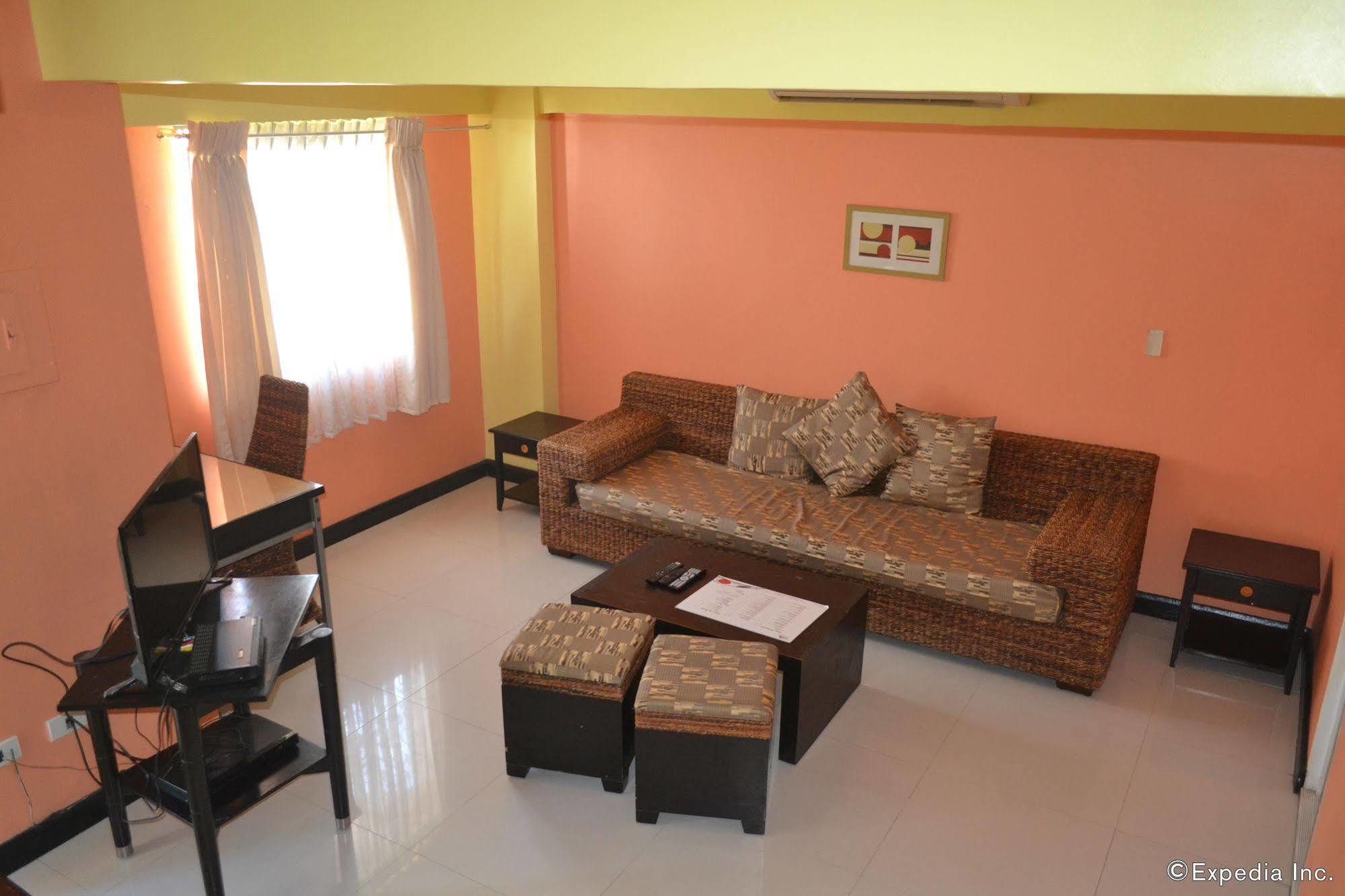 Sdr Serviced Apartments Cebu Exterior foto