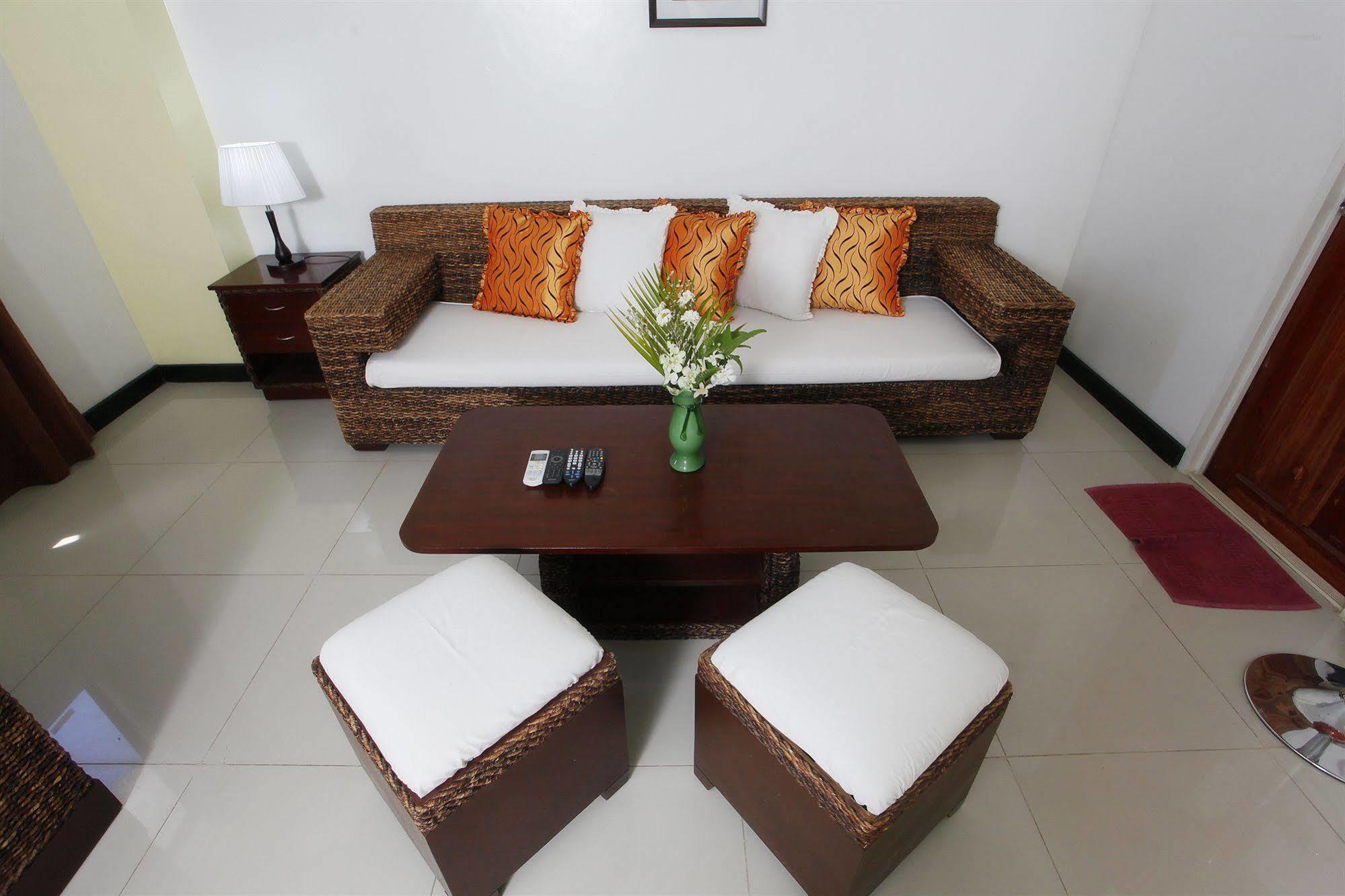 Sdr Serviced Apartments Cebu Exterior foto