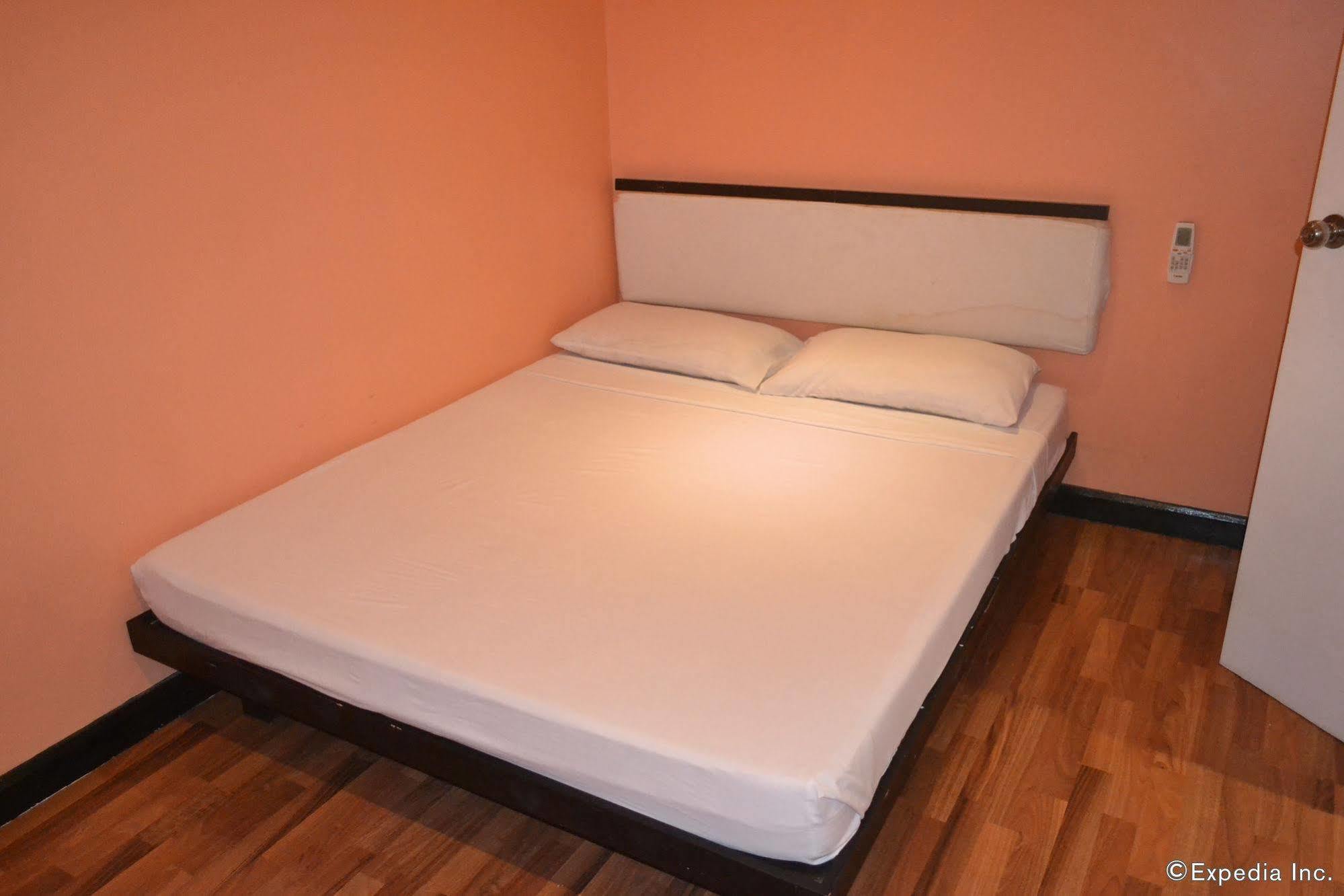 Sdr Serviced Apartments Cebu Exterior foto